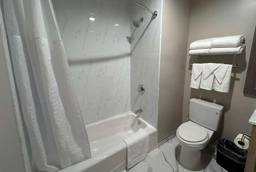 Days Inn By Wyndham Staten Island New York Rom bilde